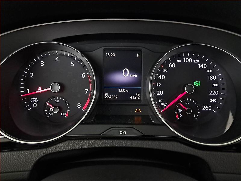 Volkswagen Passat (2017) Highline 1.8 TSI, Automat - fotka 11 z 17