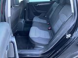 Volkswagen Passat (2012) 2.0 TDi, Comfortline, navi - náhled 10