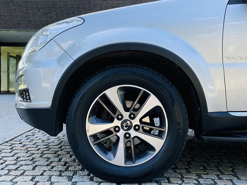 SsangYong Rexton 2.0TD 4x4 AUT KAM 7MÍST TAŽNÉ - fotka 48 z 48