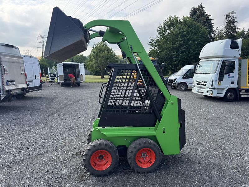Bobcat Bobcat 443, po komplet GO. - fotka 23 z 23