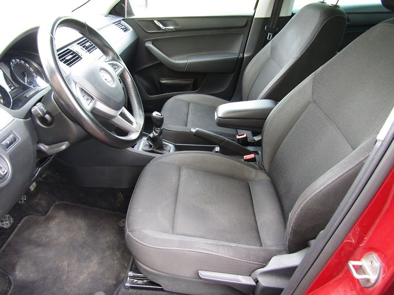 Škoda Rapid (2016) 1.4 TDI 66kW 5dv - fotka 19 z 43