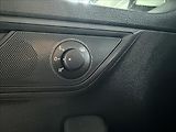 Škoda Fabia 1,2   TSI 81kW,SERVISKA - náhled 11