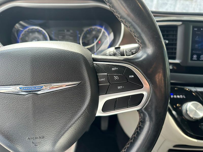 Chrysler Pacifica (2019) 3.6i, 214KW, BLIS - fotka 21 z 26