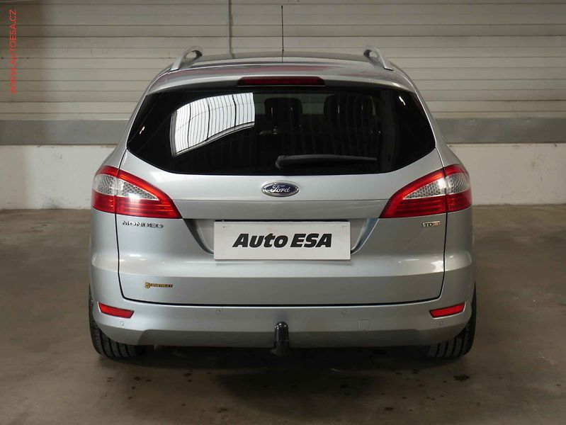 Ford Mondeo (2010) 2.0TDCi, 2.maj,ČR, Xenon - fotka 5 z 20