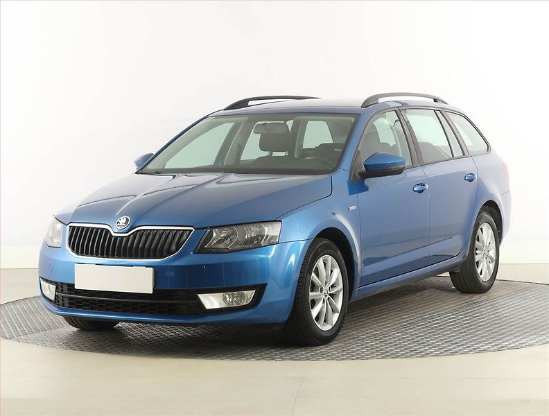 Škoda Octavia (2017) Ambition 1.6 TDI, Tempomat - fotka 2 z 20