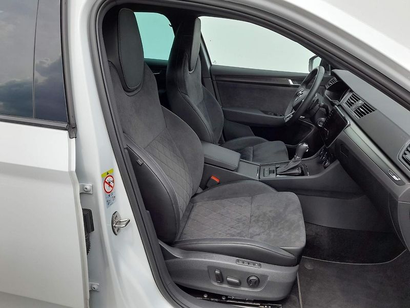 Škoda Superb SPORTLINE 2.0 TDi 147KW 7AP - fotka 15 z 20