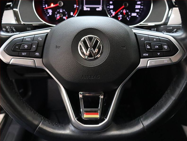 Volkswagen Passat (2019) 1.5 TSI, Tempomat - fotka 24 z 25