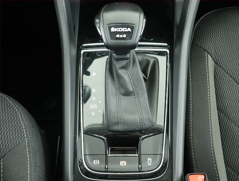 Škoda Kodiaq (2023) Ambition 2.0 TDI - fotka 13 z 18