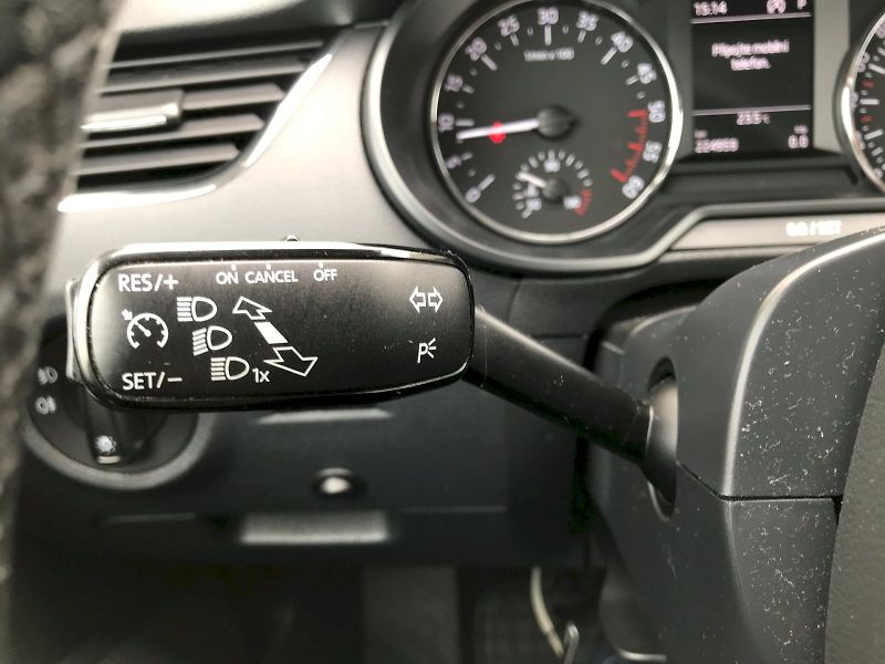Škoda Octavia (2016) COM STYLE TD81/1.6 7AG - fotka 22 z 24