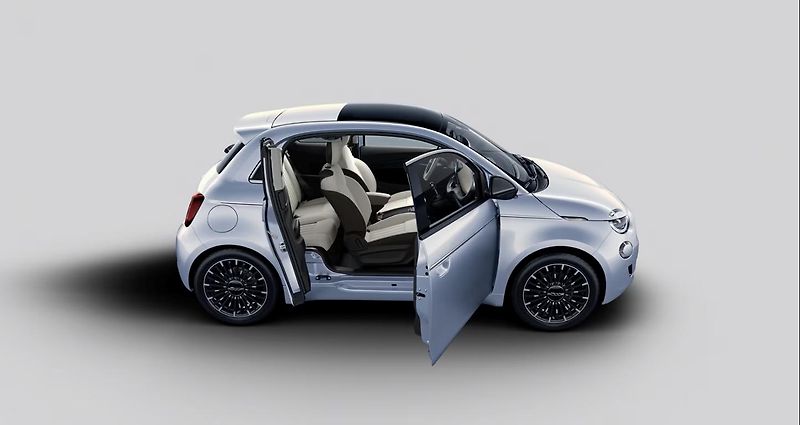 Fiat 500 (2026) La Prima 3+1 1.0 BSG 65k MT6 - fotka 3 z 6