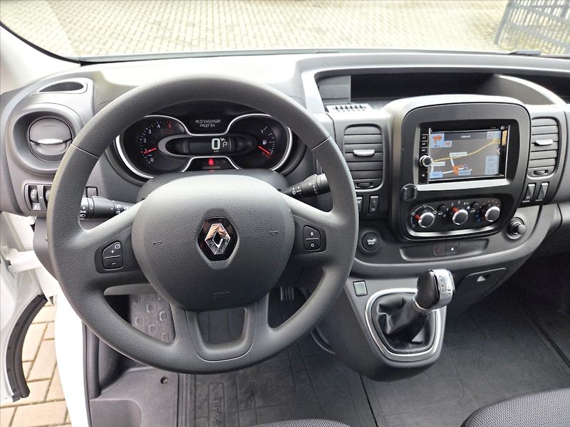 Renault Trafic 2,0 dCi 107kW A/T L2H1 Cool 1. - fotka 15 z 16