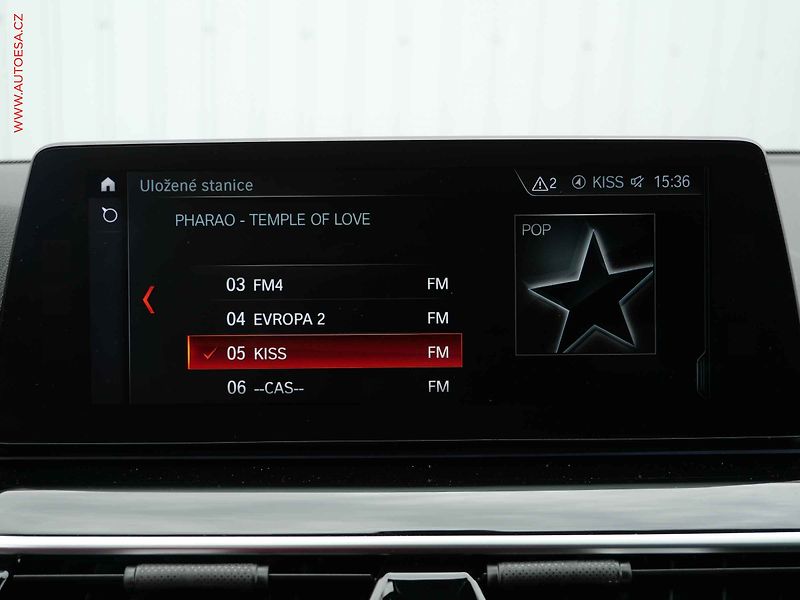 BMW Řada 5 (2017) 2.0 d xD, Sport Line, AT - fotka 18 z 23