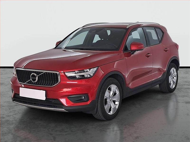 Volvo XC40 (2020) T3 - fotka 2 z 17