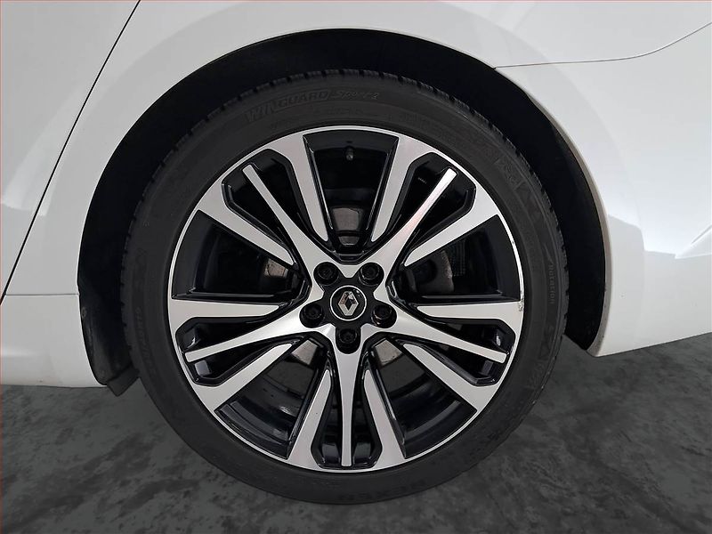 Renault Talisman (2020) Initiale Paris 2.0 Blue dCi - fotka 15 z 26