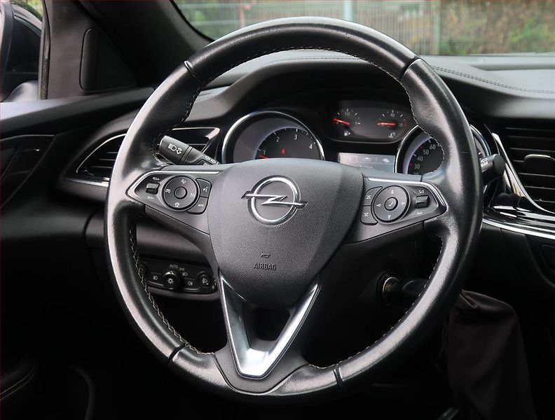 Opel Insignia (2021) 2.0 CDTI, Automat, ČR,1.maj - fotka 17 z 17