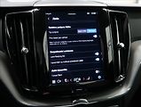 Volvo XC60 2,0 B4 AWD PLUS DARK 1. MAJ ČR - náhled 30
