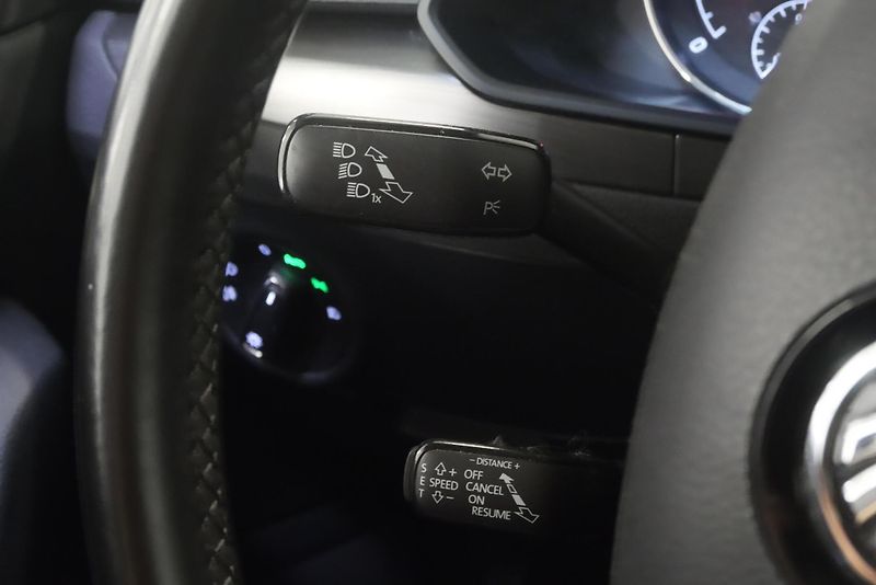 Škoda Superb - fotka 15 z 29