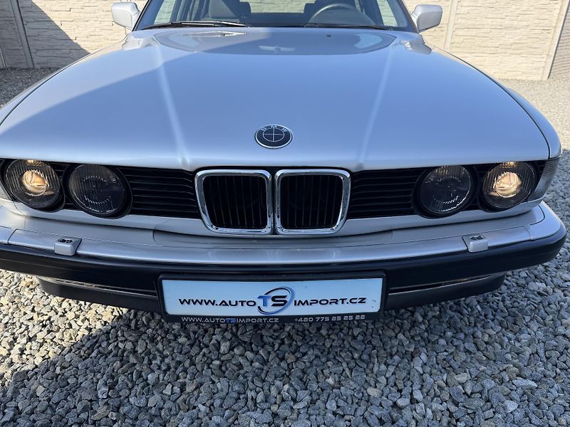 BMW Řada 7 730i 190PS SHADOWLINE EXTRA!!! - fotka 74 z 156