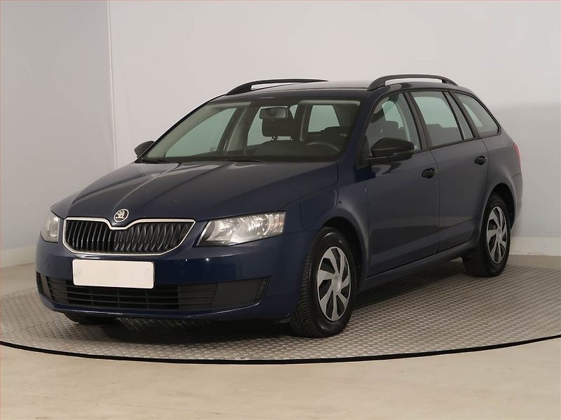 Škoda Octavia (2013) 1.6 TDI - fotka 2 z 15