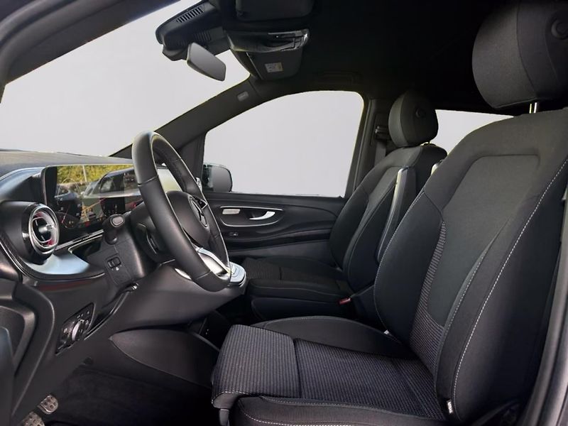 Mercedes-Benz Třídy V 300d L Burmester 360 AIRMATIC - fotka 11 z 19