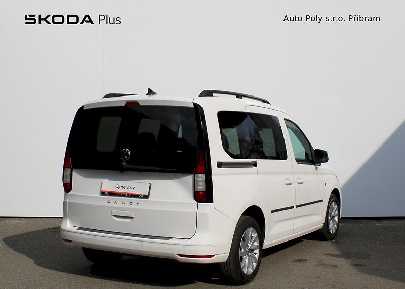 Volkswagen Caddy (2024) Life 2.0TDI / 75kW 6°MP - fotka 2 z 21