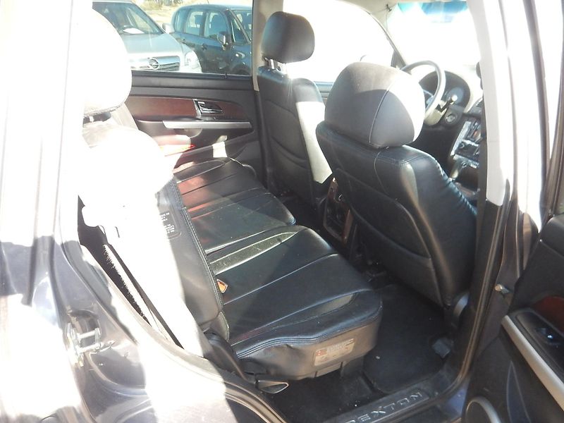 SsangYong Rexton 2.7 XDi, AUTOMAT, TAŽNÉ - fotka 12 z 22