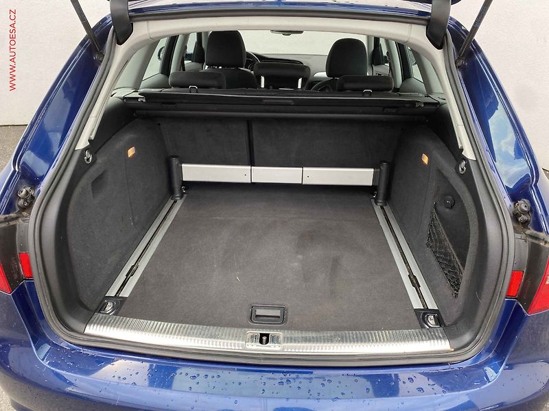 Audi A4 (2015) 2.0 TDi quattro, AT, bixen - fotka 7 z 21