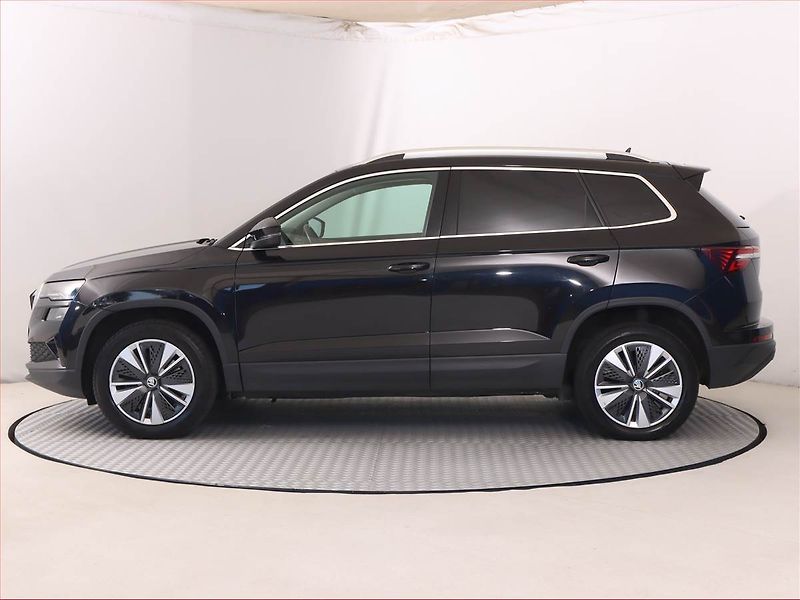 Škoda Karoq (2023) 2.0 TDI - fotka 3 z 23