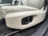 Land Rover Discovery Sport 2.0 TD4 HSE/132kW Servisováno - náhled 32
