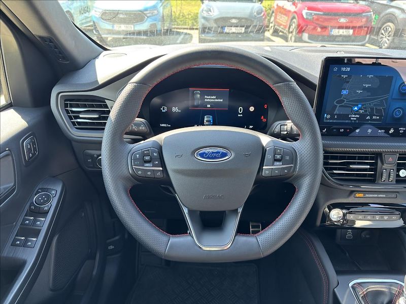 Ford Kuga 1,5 EcoBoost  111kW ST-Line X - fotka 21 z 49