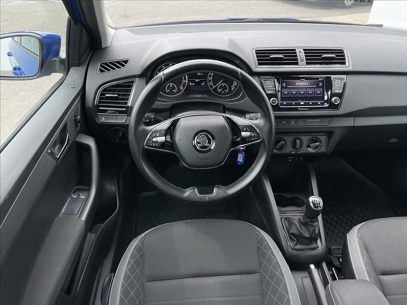 Škoda Fabia 1,0 TSI Combi Ambition Plus - fotka 7 z 24