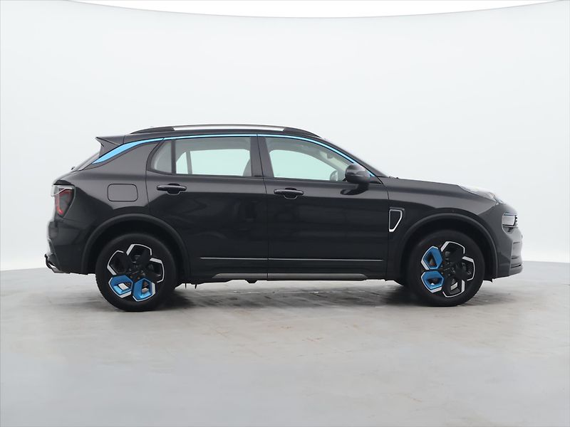 Lynk & Co 01 1,5 PHEV CORE 206kW Aut. 2.Maj - fotka 8 z 29