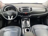 Kia Sportage (2011) 2.0 GDi, Spirit, AT, xenon - náhled 8