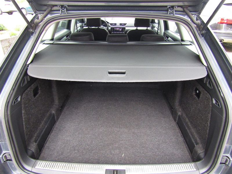 Škoda Superb (2018) 1.6 TDI 88kW DSG - fotka 22 z 38
