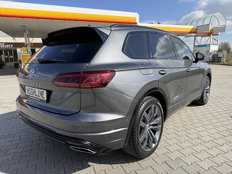 Volkswagen Touareg 3.0 TDI R-LINE   ONE MILLION - fotka 4 z 25