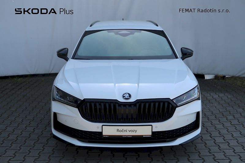 Škoda Superb (2026) Combi SportLine 2,0 TDi/110 kW - fotka 22 z 33