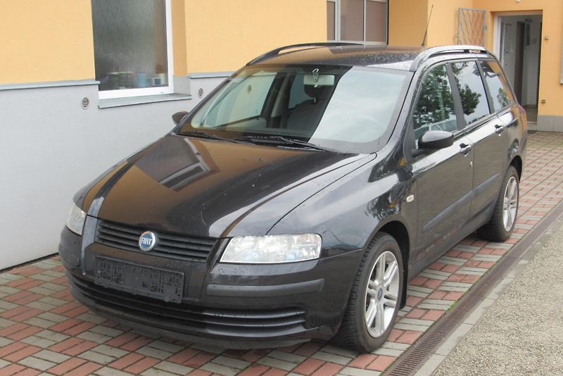 Fiat Stilo SW 1.9 JTD KLIMA TEMPOMAT - fotka 7 z 21