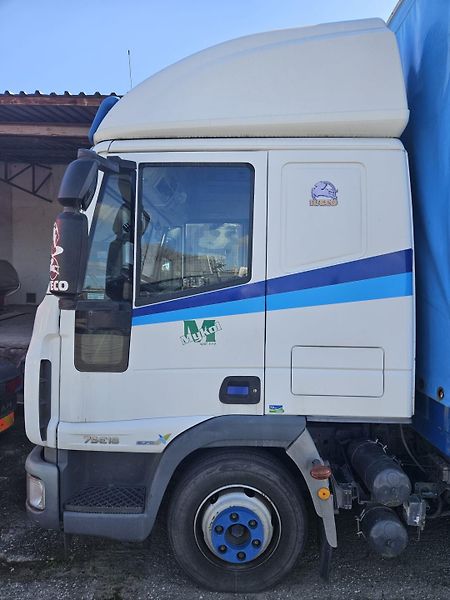Iveco Eurocargo (2007) ML75E18 plachta - fotka 4 z 8