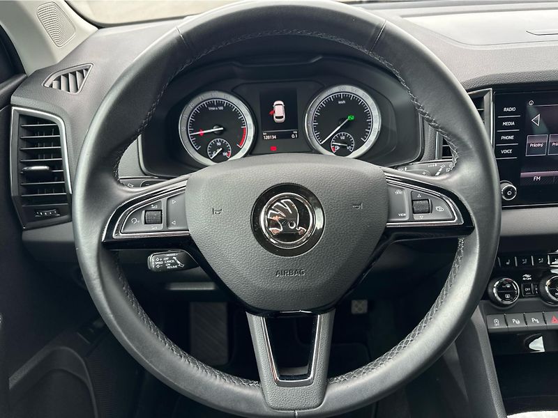 Škoda Karoq 2.0TDi 110kW STYLE 4x4 DSG - fotka 21 z 25