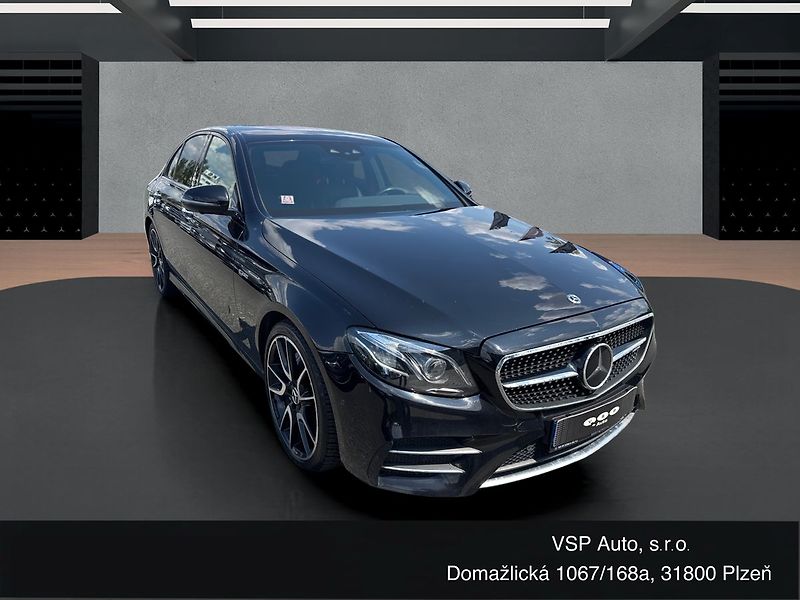 Mercedes-Benz Třídy E E43 AMG 4MATIC - fotka 7 z 21