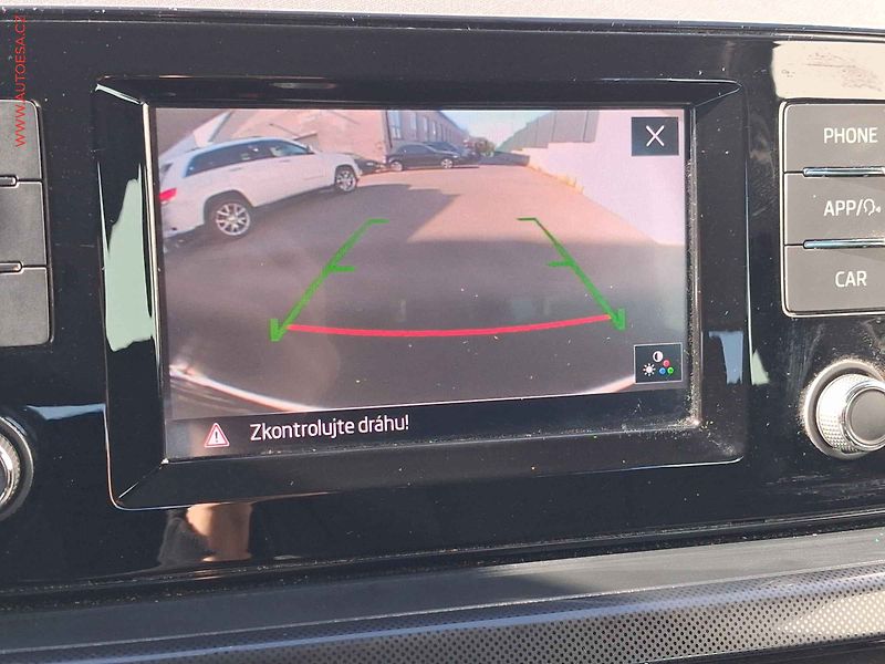 Škoda Scala (2019) 1.0 TSi, 2.maj,ČR, Ambition - fotka 16 z 17
