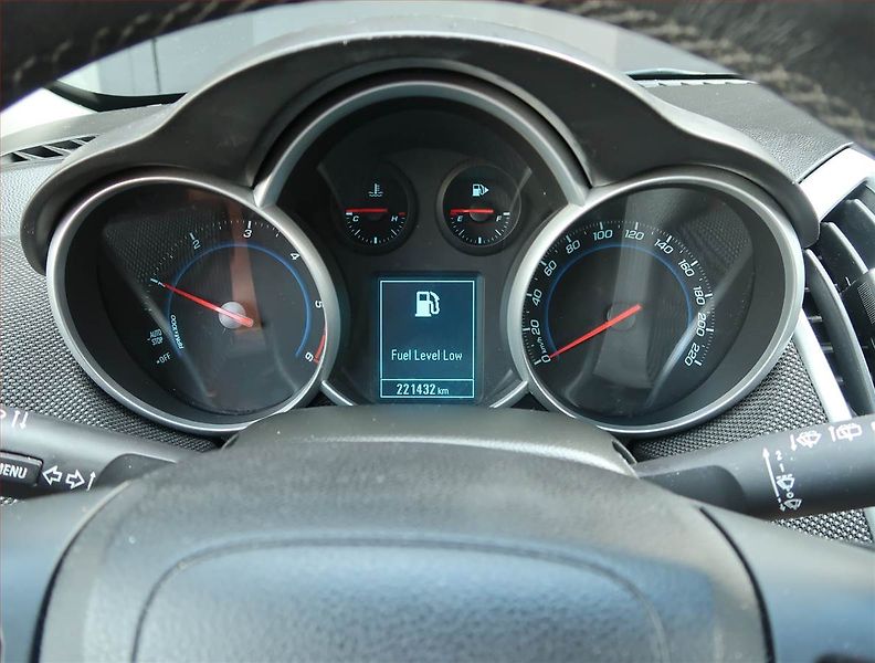 Chevrolet Cruze (2013) 1.7 VCDi, Serv.kniha, po STK - fotka 11 z 15