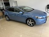 Volvo V40 T3 FWD Summum, MT6 - náhled 1