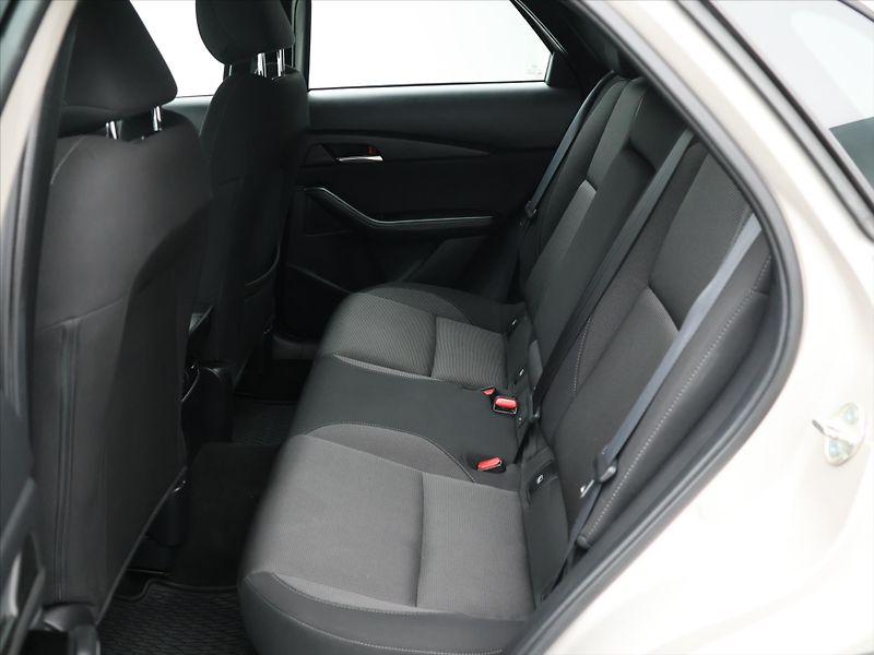 Mazda CX-30 2,0 i G150 Aut. AWD CZ 1.Maj - fotka 13 z 31