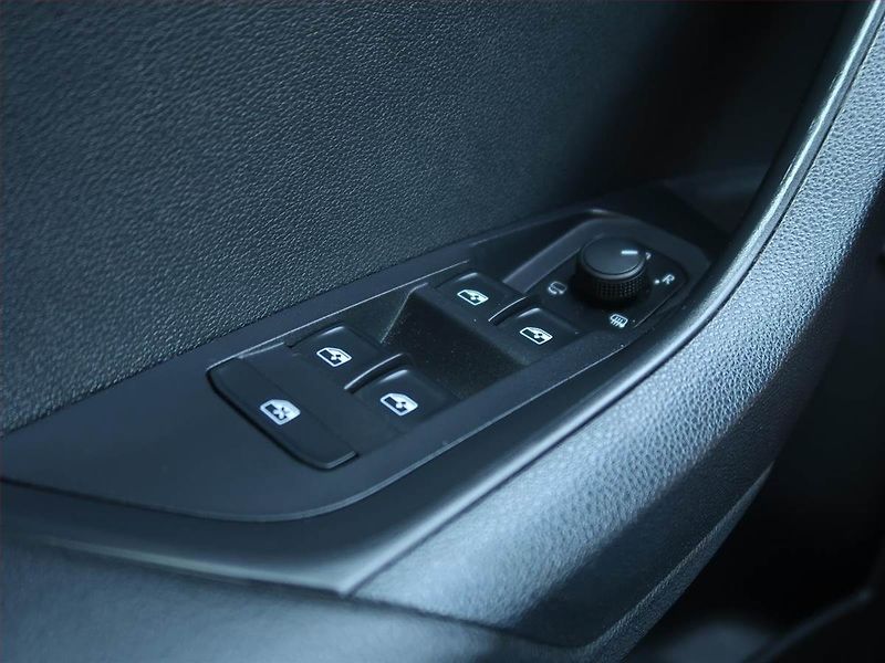 Škoda Karoq (2020) Style 1.6 TDI - fotka 17 z 20
