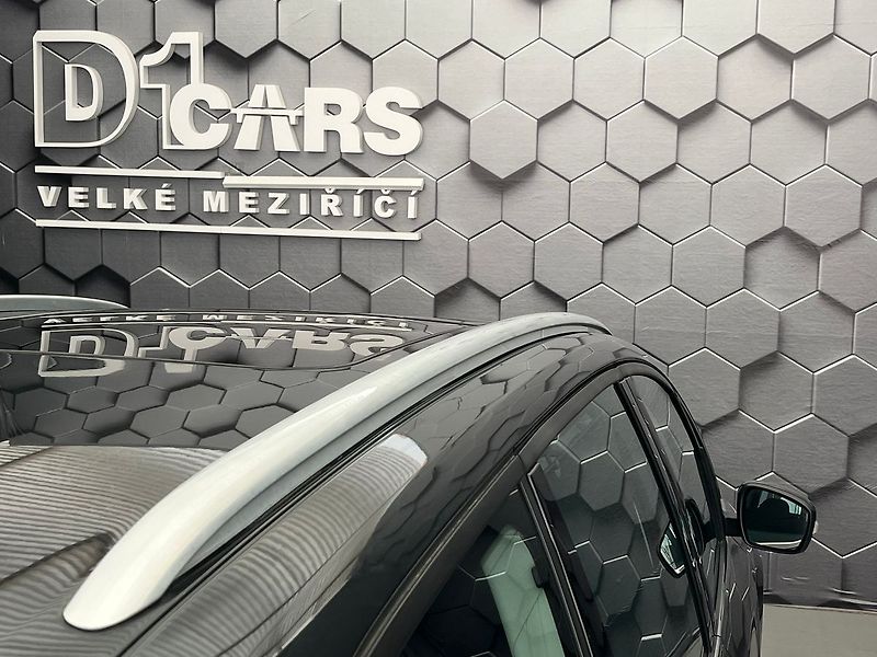 Ford Galaxy 2,0 140kW Titanium AWD 7míst - fotka 63 z 70