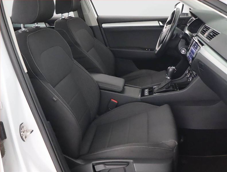 Škoda Superb (2016) Style 2.0 TDI, Automat - fotka 9 z 22