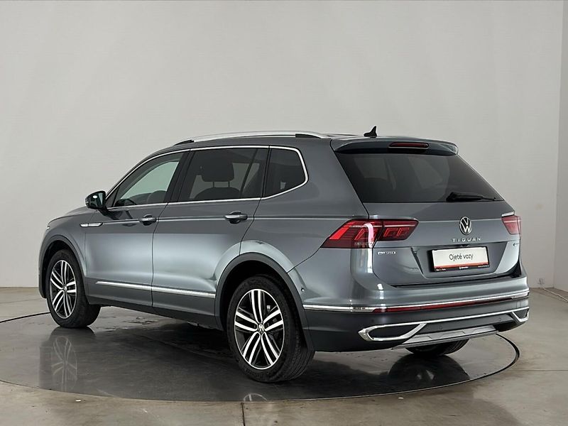 Volkswagen Tiguan Elegance 4Motion DSG - fotka 15 z 30