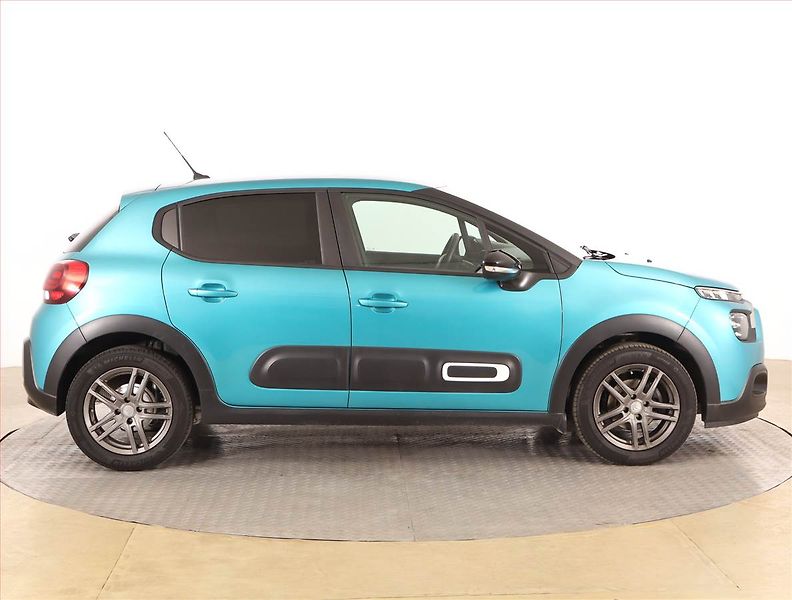 Citroën C3 (2021) 1.2 PureTech, Serv.kniha - fotka 5 z 15