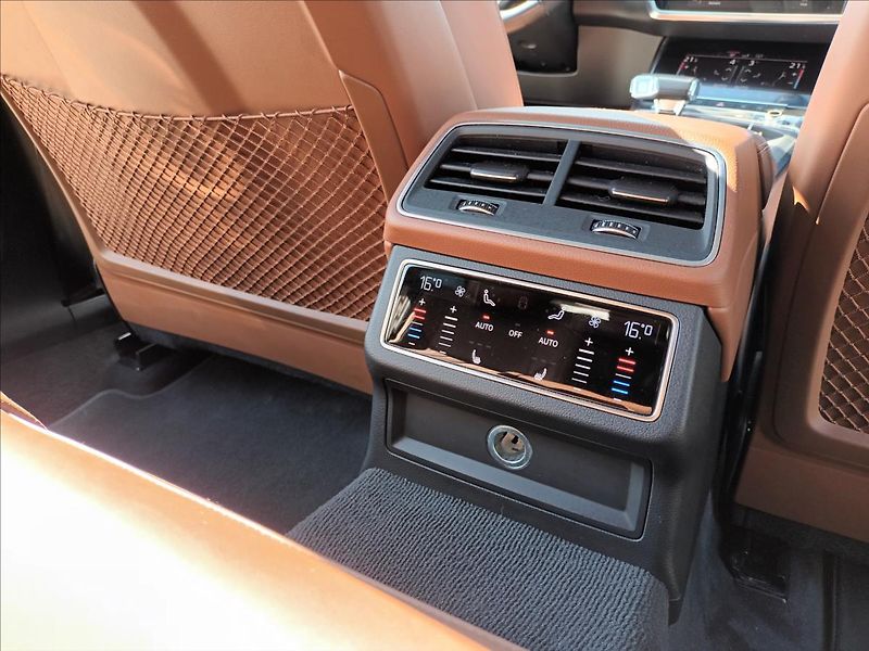 Audi A6 3,0 TDI,170KW,REZERVACE - fotka 21 z 43